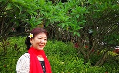 年轻快递员侵犯美丽人妻